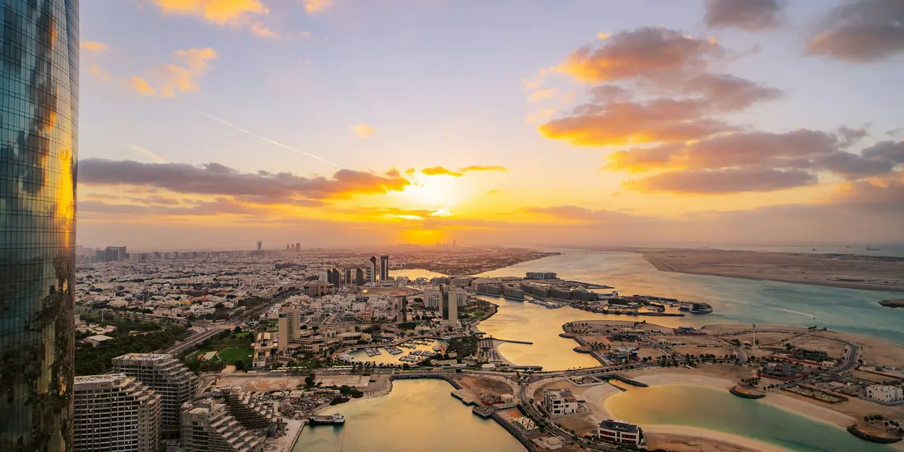 Spears Summit, Abu Dhabi