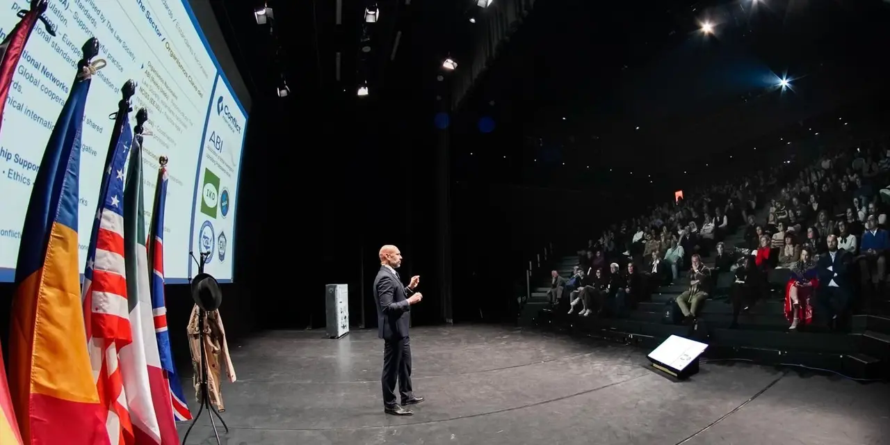 Mike LaCorte sits down with the Caja Negra Team